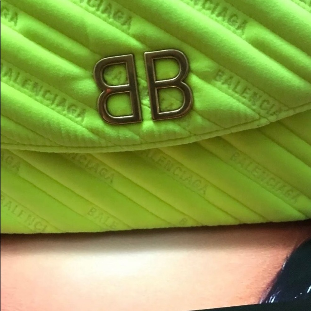 Balenciaga BB Logo Neon Velvet Bag - Picture 7 of 13